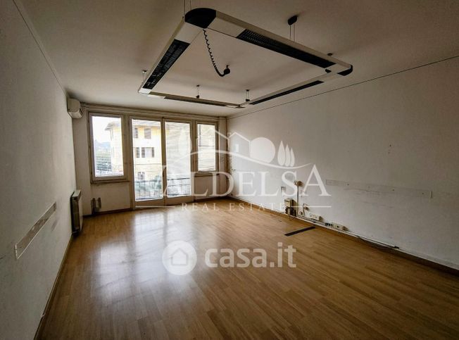 Ufficio in commerciale in Via Giovanni Montorsoli