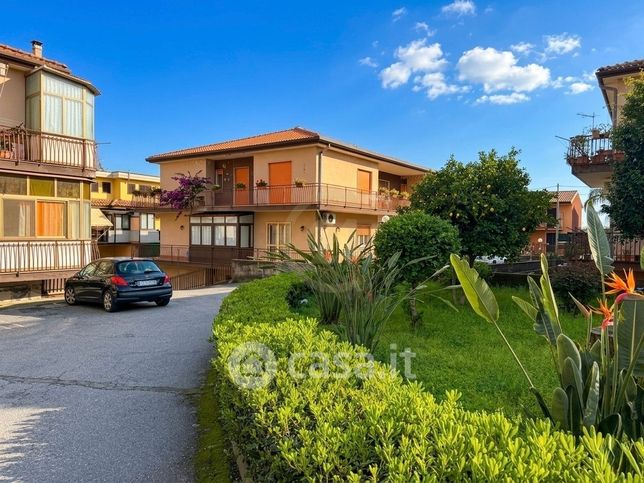 Appartamento in residenziale in Via Luigi Settembrini 91