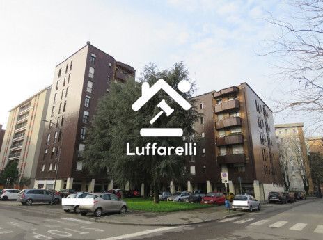 Appartamento in residenziale in Via Montello 6