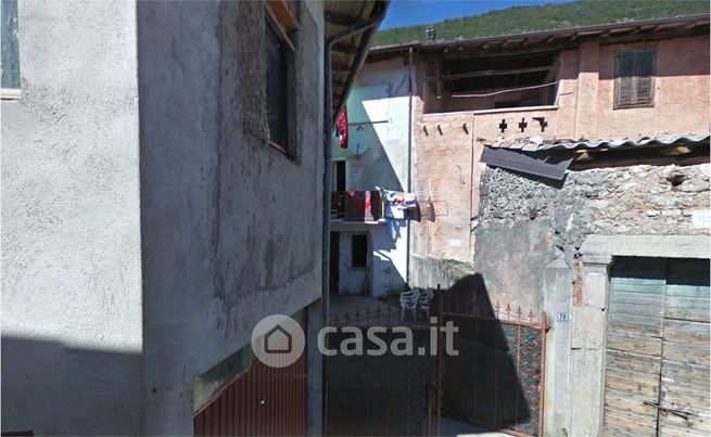 Casa bi/trifamiliare in residenziale in Via Settima Brigata Matteotti 70