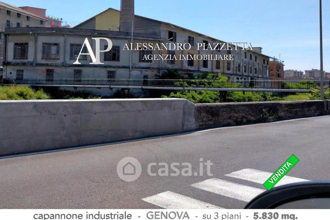 Capannone in commerciale in Via Giovanni Gaggero