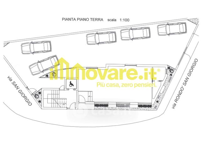 Negozio/locale commerciale in commerciale in Via RondÃ² San Giorgio 1