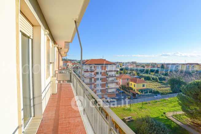 Appartamento in residenziale in Via Vietta 2