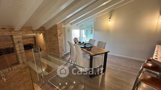 Appartamento in residenziale in Via Don Giuseppe Sartor 33