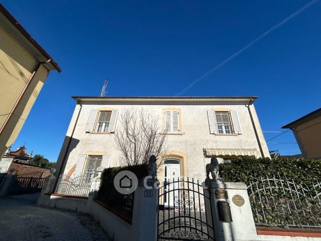 Casa indipendente in residenziale in Via dei Magagna 29