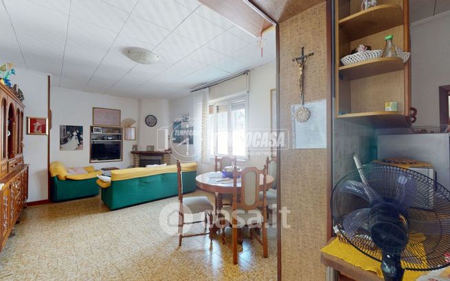 Appartamento in residenziale in Via Giacomo Puccini 9