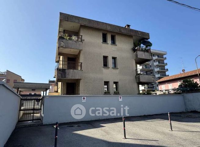 Appartamento in residenziale in Corso Roma 141