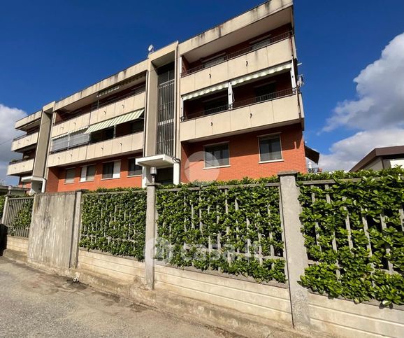 Appartamento in residenziale in Via Lonna 55