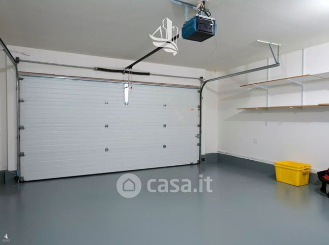 Box/posto auto in residenziale in Centro Vadena