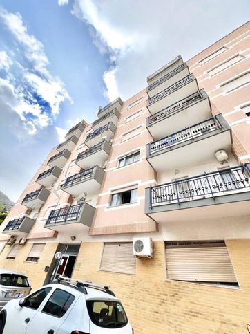 Appartamento in residenziale in Via Sferracavallo 146A