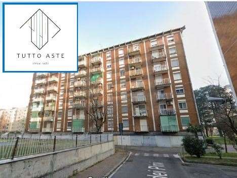 Appartamento in residenziale in Via dei Pini 5