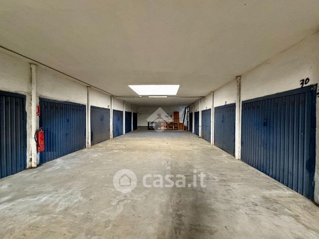 Garage/posto auto in residenziale in Via Auriletto 21