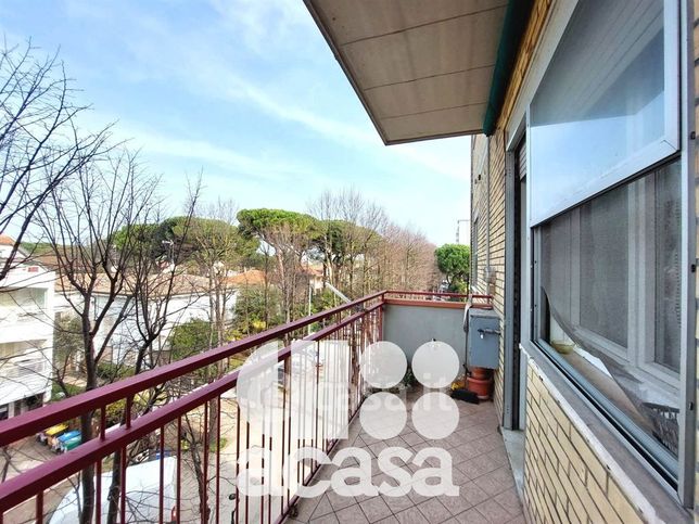 Appartamento in residenziale in Via dei Pascoli
