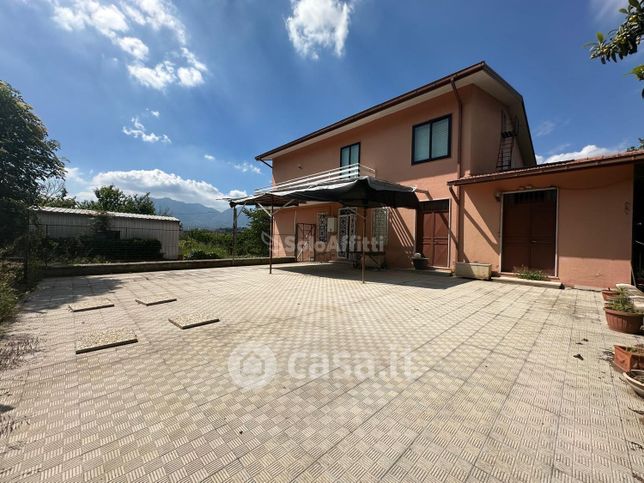 Villa in residenziale in Contrada Novesoldi