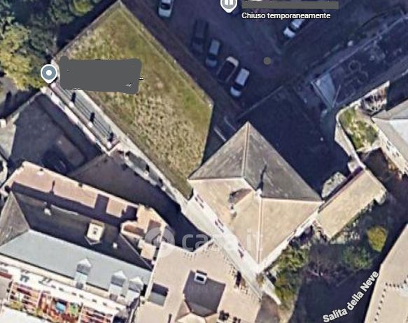 Rustico/casale in residenziale in Piazza Pedro Ferreira 3