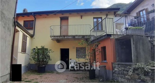 Appartamento in residenziale in Via della Castagna