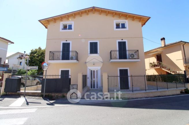 Appartamento in residenziale in Via Martiri della Resistenza 2