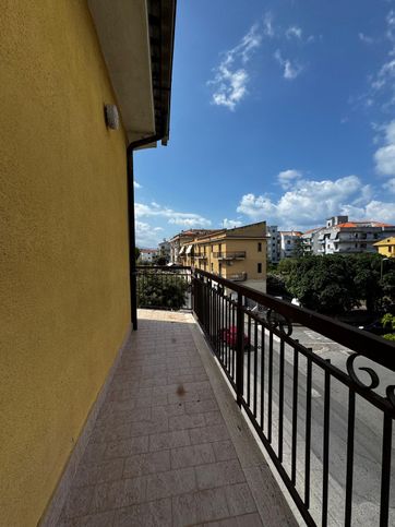 Appartamento in residenziale in Via Fiume Lao 51