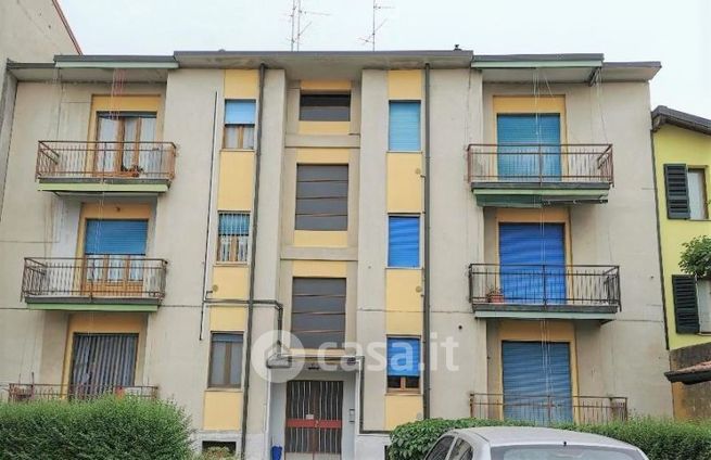 Appartamento in residenziale in Viale Riccardo Gavazzi 18