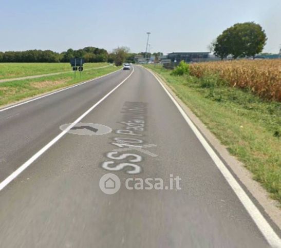 Terreno agricolo in commerciale in Vicolo Decimo