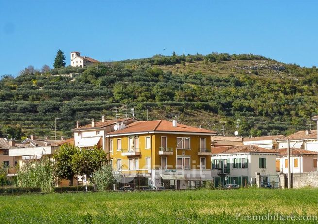 Appartamento in residenziale in Via Fabbricato Scolastico