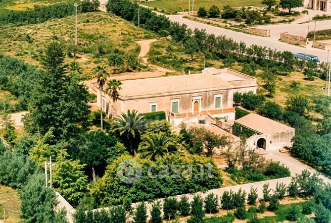 Villa in residenziale in Contrada Tre Casucce Torre Arosta