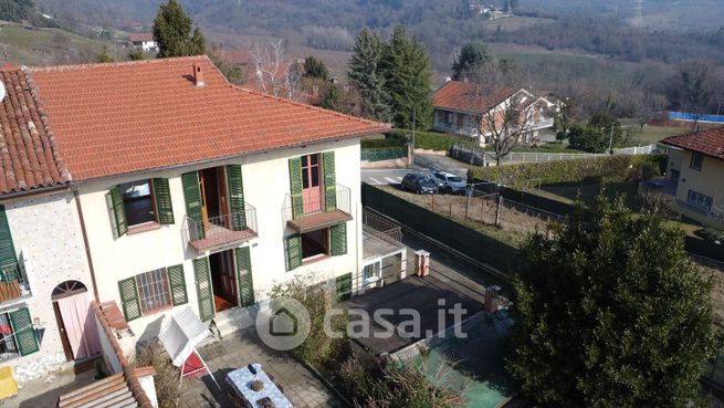 Rustico/casale in residenziale in Via Galliera 28