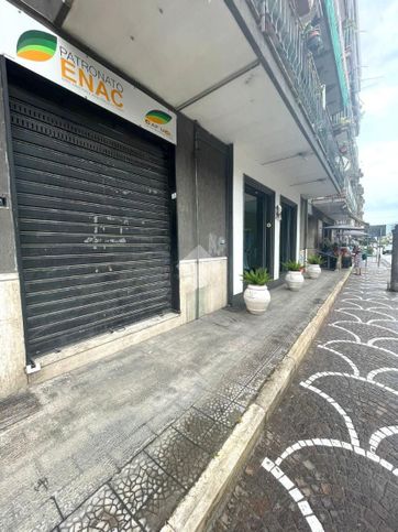 Box/posto auto in residenziale in Via Alcide de Gasperi 215