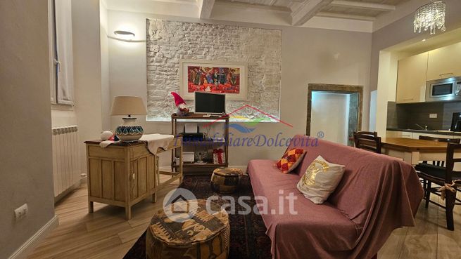 Appartamento in residenziale in Via Fiesolana 31 R