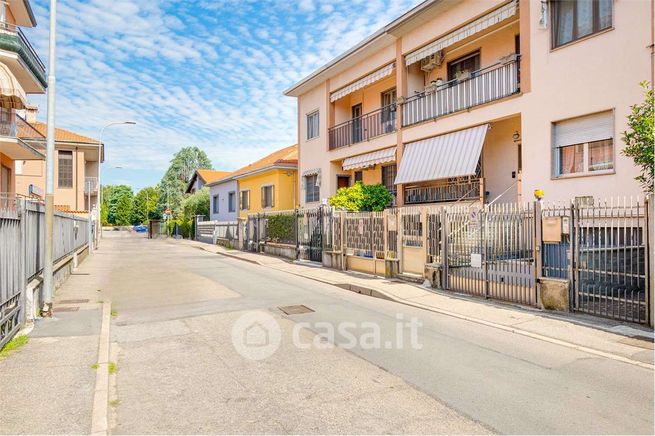 Appartamento in residenziale in Via Monfalcone 16