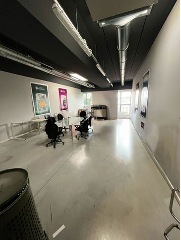 Ufficio in commerciale in 