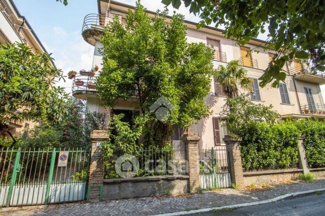 Appartamento in residenziale in Via Loreto Mattei 23