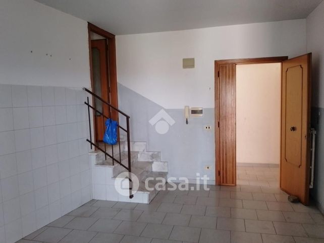 Appartamento in residenziale in Via Chiesa