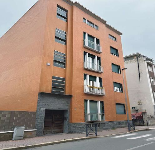 Appartamento in residenziale in Via Giovanni Gnifetti 42