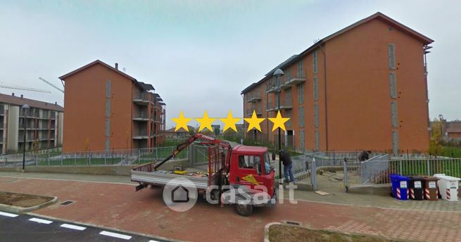 Appartamento in residenziale in Via Giacinto Giordano