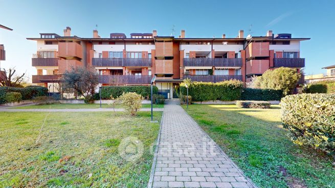 Appartamento in residenziale in Via Redecesio 12