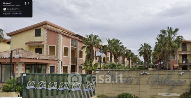 Appartamento in residenziale in Via Lipari 50