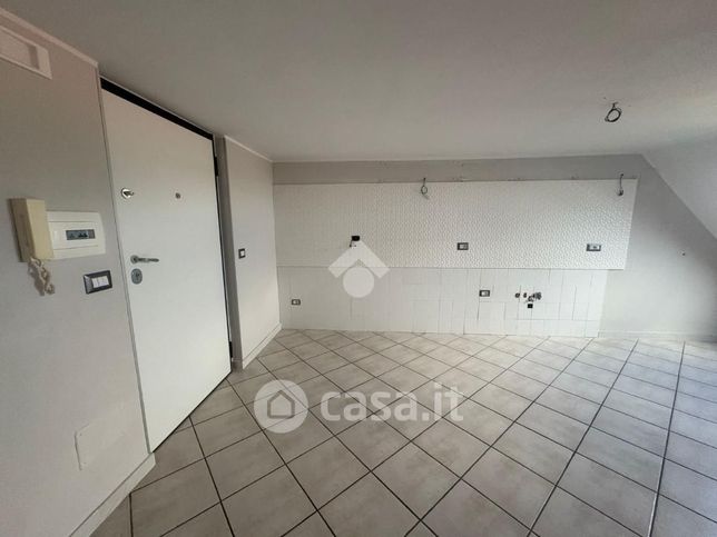 Box/posto auto in residenziale in Viale Magna Grecia