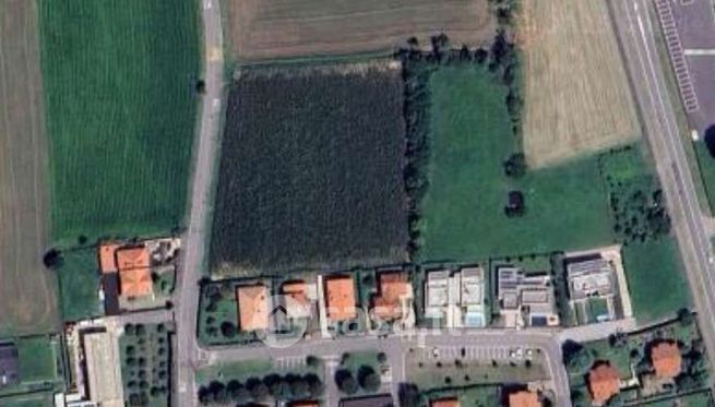 Ufficio in commerciale in Via Camillo Benso Cavour
