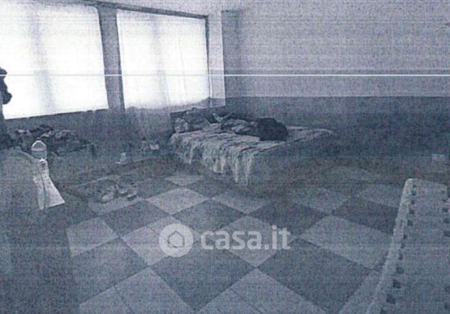 Appartamento in residenziale in Della stazione 11