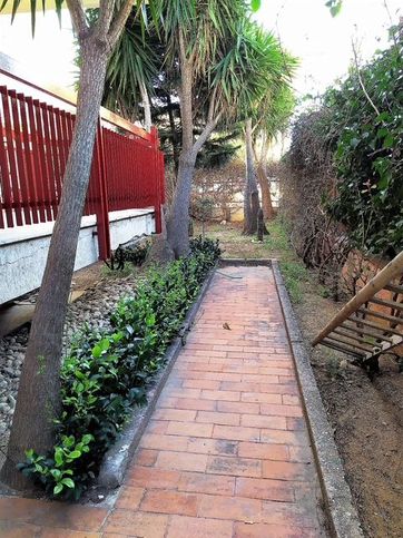 Appartamento in residenziale in Via Orazio Costantino