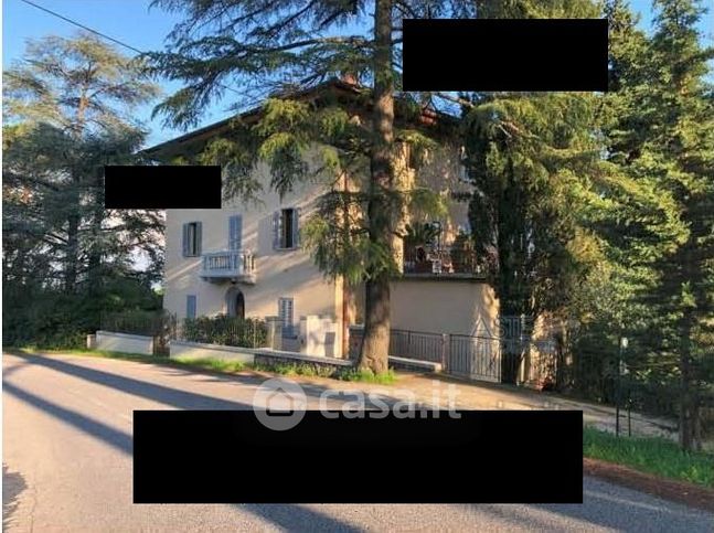 Casa indipendente in residenziale in Via Montalbano 649