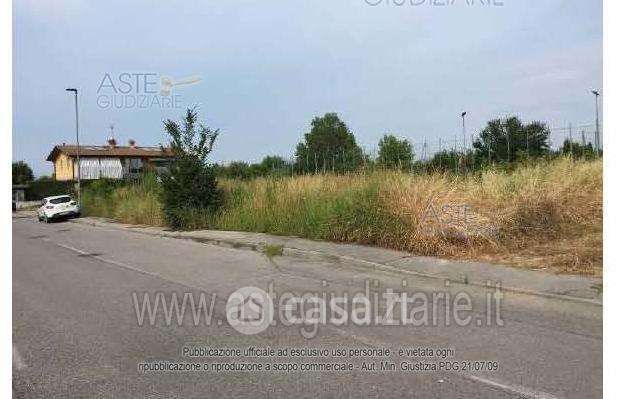 Terreno agricolo in commerciale in Via Fortunata Sposetti