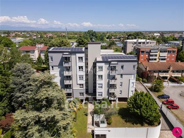 Appartamento in residenziale in Via F. San Nitti