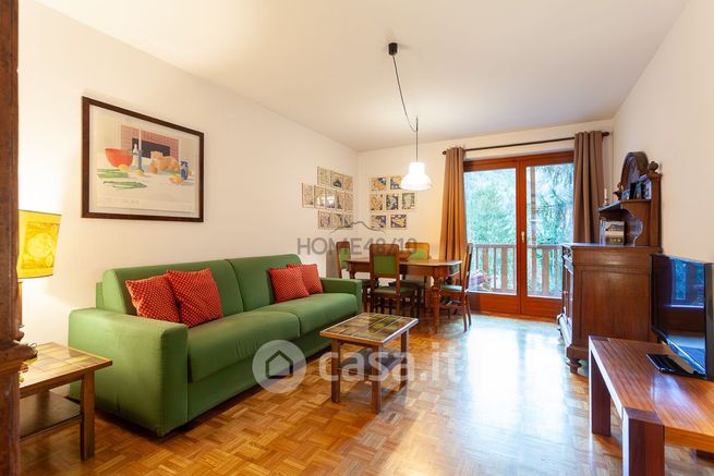 Appartamento in residenziale in Via Circonvallazione 22