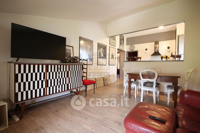 Casa bi/trifamiliare in residenziale in Via di Cantignano 19
