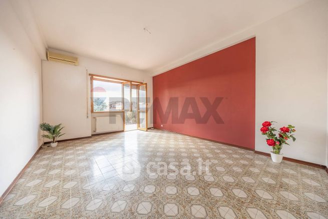 Appartamento in residenziale in Via Icaro 8
