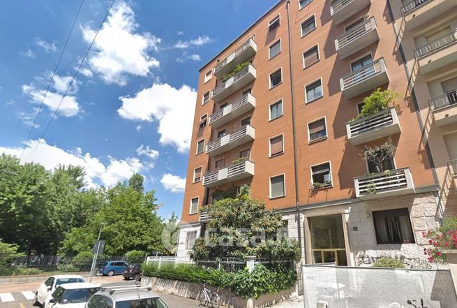 Appartamento in residenziale in Via Alfredo Oriani 6