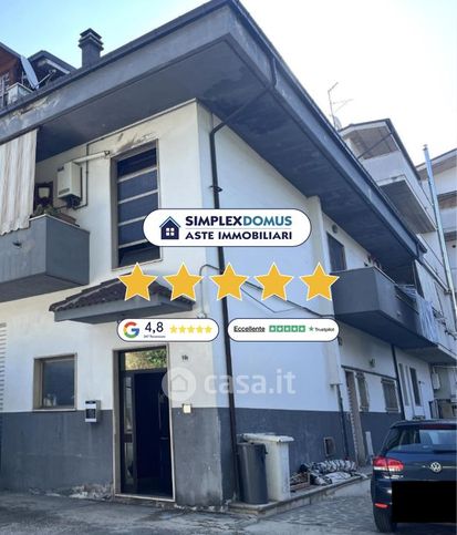 Appartamento in residenziale in Via Zittola