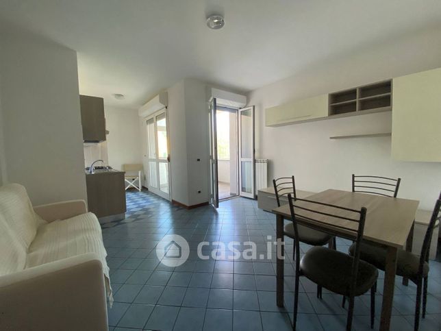 Appartamento in residenziale in Via Luigi Cadorna 13